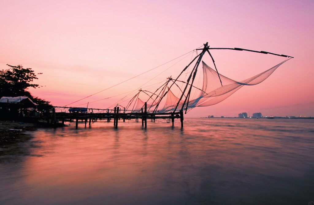 Fort-Cochin-Kochi-Sunset-e1440423999549